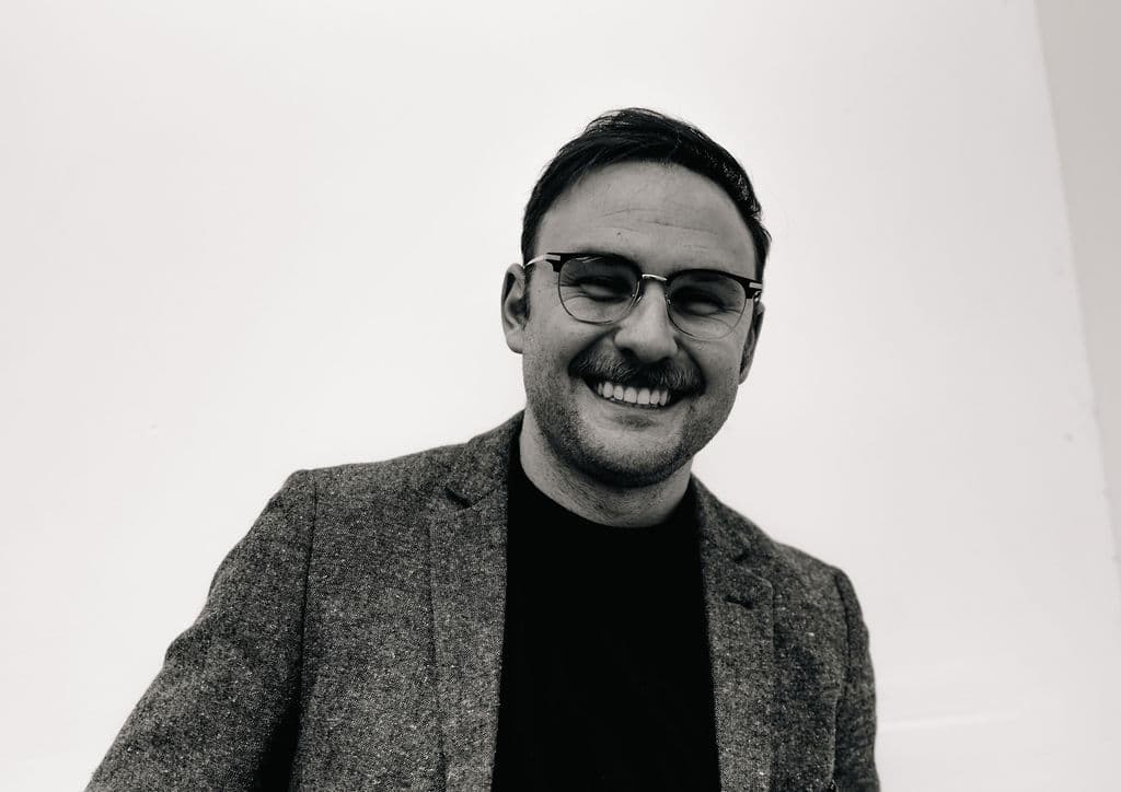 curiousman photobyjoy 62 - Glasses Filmstrip